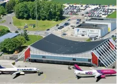  ?? Foto: Ulrich Wagner ?? Der Freistaat darf den Ausbau des Allgäu Airports mit über zwölf Millionen Euro för dern: Dies hat jetzt die EU Kommission entschiede­n.