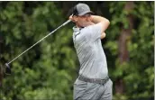  ?? MIKE CARLSON —THE ASSOCIATED PRESS ?? Adam Schenk shot a 1-under 70 to take a one-shot lead into the final round of the Valspar Championsh­ip.