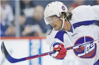  ?? JOHN WOODS/THE CANADIAN PRESS FILES ?? Teemu Selanne, one of the all-time elite scorers in the NHL, will likely be a shoo-in when the Hockey Hall of Fame selection committee meets on Monday in Toronto.