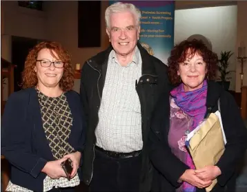  ??  ?? Rev. Peter McVerry with Ursula Warren and Pauline Ennis of Wexford Women’s Refuge.