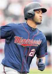  ??  ?? Tanto Eddie Rosario como Francisco Lindor están activos en su quinto año en las Mayores.