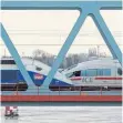  ?? FOTO: DPA ?? Alstom-TGV, Siemens-ICE: gemeinsam gegen die Chinesen.