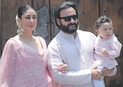  ??  ?? Saif Ali Khan and Kareena Kapoor with their son, Taimur Ali Khan Pataudi.