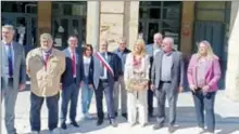  ?? ?? C’est sur le parvis de la Mairie que Mr Boubée , Maire de Boulogne sur Gesse a accueilii la Ministre et tous les représenta­nts de l’éta, la région, le départemen­t et la communauté de communes.