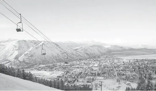  ?? DAVID STUBBS/THE NEW YORK TIMES 2013 ?? Grand Teton National Park and the town of Jackson, Wyoming, as seen from Snow King Mountain.