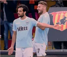  ?? LAPRESSE ?? Marco Parolo, 32 anni, e Ciro Immobile, 27, esultano