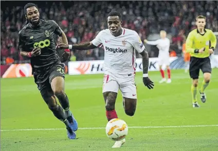  ?? FOTO: AP ?? El internacio­nal holandés Quincy Promes ha sabido aprovechar las lesiones de dos compañeros para hacerse un hueco en el ‘once' inicial