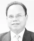  ??  ?? Datuk Joseph Entulu