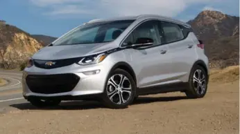  ?? JIM KENZIE PHOTOS FOR THE TORONTO STAR ?? The Chevrolet Bolt EV electric car goes on sale early next year, starting at $42,795.