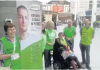  ??  ?? Manchester and Salford Samaritans volunteers spread the message of the Shush! campaign