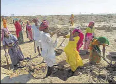  ?? HT FILE ?? The latest statistics also reveal that women comprise 56% of MGNREGA workforce, a welcome developmen­t for many.