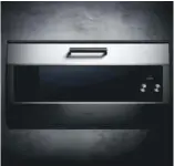  ??  ?? GAGGENAU Forno Serie 300 6 850 euros (Covema)