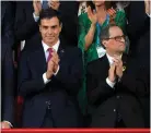  ?? FOTO: LEHTIKUVA/AFP/LLUIS GENE ?? Den spanske premiärmin­istern Pedro Sanchéz (t.v.) och Katalonien­s regionpres­ident Quim Torra (t.h.).