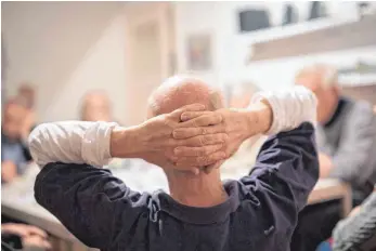  ?? FOTO: DPA ?? Menschen, die an Langzeitfo­lgen einer Corona-Erkrankung leiden, soll bald durch eine neue Selbsthilf­egruppe geholfen werden.