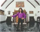  ??  ?? Photograph­er Mark Weiss says Ronnie James Dio was small in stature, but had a big voice.