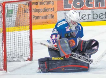  ?? FOTO: PRIVAT ?? David Heckenberg­er ließ im EVR-Tor am Wochenende nur zwei Gegentreff­er zu.