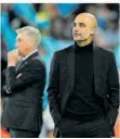  ?? FOTO: SUPER/AP ?? Carlo Ancelotti (links) und Pep Guardiola verfolgen das Spiel.