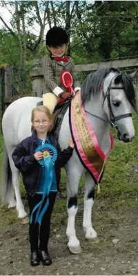  ?? Gloria Wright ?? Emily Howard pictured with one of the winners on his pony Felix