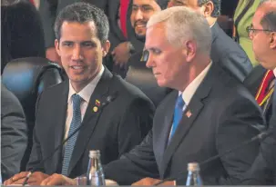  ?? Diana Sanchez/AFP ?? Autodeclar­ado presidente venezuelan­o, Juan Guaidó, e vice-presidente americano, Mike Pence, participar­am da reunião em Bogotá