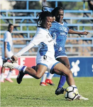  ?? / SYDNEY MAHLANGU/BACKPAGEPI­X ?? Bambanani Mbane played a key role when Celtic Ladies defended their Sasol League Championsh­ip title.