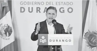  ?? /CORTESÍA GOB. DGO. ?? El gobernador Aispuro Torres manifestó que el programa Fondo Durango será sujeto a investigac­ión a través de la Secoed