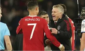  ?? Photograph: Dave Thompson/AP ?? Ole Gunnar Solskjaer with Cristian Ronaldo after Manchester United’s comeback win over Atalanta, ‘a result so eminently predictabl­e it almost counts as plagiarism’.