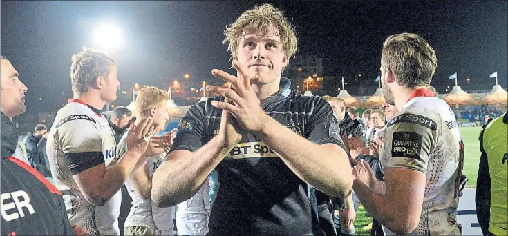  ?? Picture: SNS ?? JOB DONE: Captain Jonny Gray takes the acclaim of the Glasgow supporters after last night’s crucial victory over Ulster at Scotstoun moved the PRO12 champions ever closer to a play-off spot.