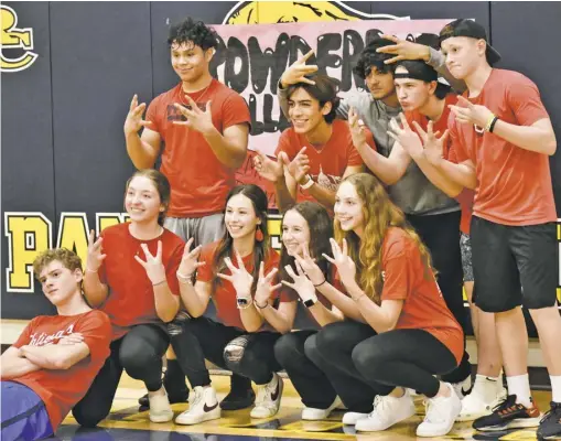  ?? PHOTOS BY HOLLY JENKINS ?? Right:  e sophomores celebrate their victory. Top row: Gerardo Flores, Daniel Gallardo, Mason Greene, Ryan Atkins, Tucker Atkins. Middle: Shelby Clem, Glori Sell, Brooke Atkins, Summer Shackelfor­d. Front: Will Vandrey