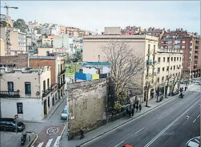  ?? LLIBERT TEIXIDÓ ?? Por este tramo de la avenida de Vallcarca se proyectó que transcurri­era el eje verde