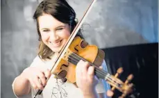  ??  ?? Violinist Chloe Hanslip’s often memorable performanc­e was followed by a stylish encore.