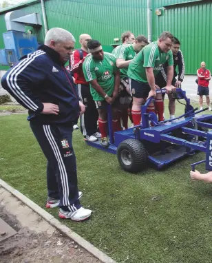  ??  ?? Wise man Warren Gatland at lions training in 2013