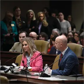  ?? (Arkansas Democrat-Gazette/Stephen Swofford) ?? Senator Breanne Davis and state Education Secretary Jacob Oliva present the education overhaul bill Wednesday at a crowded meeting of the Senate Committee on Education. “Nothing about this bill defunds public schools,” Davis insisted, saying she wanted to correct “the misinforma­tion” about it.