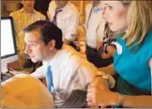  ?? Nick de la Torre
Houston Chronicle ?? TED CRUZ, with wife Heidi and his staff, took 30% among nine candidates, helped by tea party support.