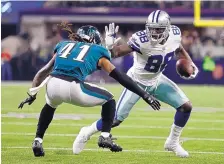  ?? RON JENKINS/ASSOCIATED PRESS FILE ?? Dez Bryant (88) is shown trying to fend off Philadelph­ia’s Ronald Darby last season. Bryant reportedly tore an Achilles tendon Friday and, if so, his season and possibly his career are over.