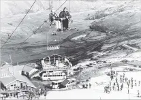  ?? PHOTO: LAKES DISTRICT MUSEUM ?? Innovator . . . Sir Henry Wigley and his wife, Isabella, Lady Wigley, ride a chairlift at Coronet Peak in the 1970s.