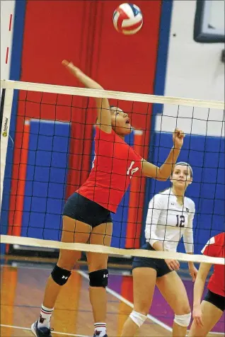  ?? MEDIANEWS GROUP FILE PHOTO ?? Plymouth Whitemarsh’s Aja Smith, pictured here during a 2017 District 1 match against Central Bucks West, looks to help the Colonials be the top team in the SOL American Conference.