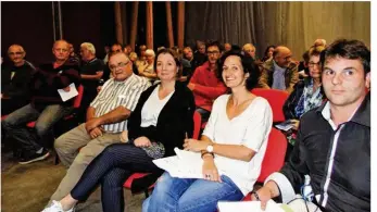  ??  ?? Au premier rang : Marc Lecoeur, Mathilde Turmel, Séverine Moulin et Stéphane David.