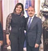  ?? F.E. ?? El presidente Danilo Medina, junto a Patricia Dipré, de CDN.
