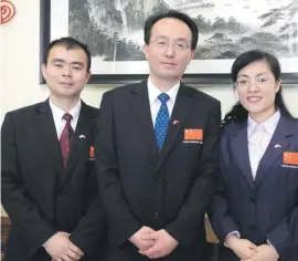  ??  ?? From left: Dr Lu, Dr Zhang and Dr Ma