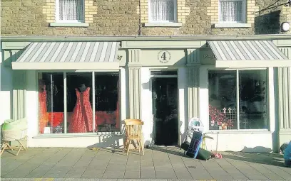  ??  ?? Police are investigat­ing after the Maesteg Animal Welfare Society (MAWS) shop was broken into again