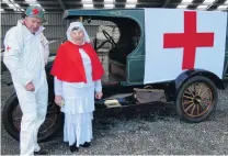  ?? PHOTO: BEN WATERWORTH ?? Dressing for the occasion . . . Angus and Elaine Petrie, of Bluff, show their 1918 Model T Ford dressed up as a medical vehicle from World War 1.