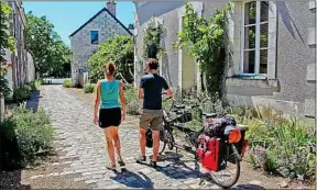  ??  ?? L’île de Behuard, sur la Loire, est classée au patrimoine mondial de l’Unesco.