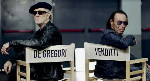  ?? (foto Benedetta Pistolini) ?? Insieme
Francesco De Gregori e Antonello Venditti sullo stesso palco a cinquant’anni dall’album «Theorius Campus»