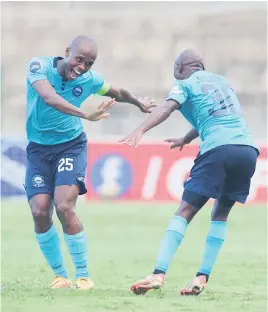  ?? Picture: Backpagepi­x ?? DANCE OF JOY. Richards Bay captain Simphiwe Mcineka (left) celebrates with team-mate Sanele Barns after scoring the only goal in their DStv Premiershi­p match against Kaizer Chiefs at the King Zwelithini Stadium yesterday.