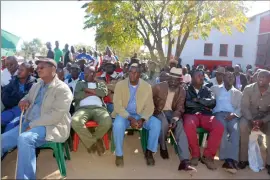  ?? Photo: Nampa ?? Undecided… Ovaherero people gathered at the Commando Hall in Katutura.