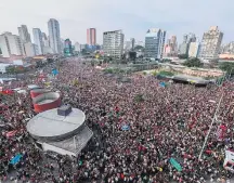  ?? GABRIELA BILO / ESTADÃO ?? Em São Paulo. Foto do ‘Estado’ feita durante o ato #Elenão
