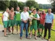  ?? Foto: SSVM ?? Beim siebten Staudencup konnte erst mals der SSV Margertsha­usen den Pokal in den Händen halten.