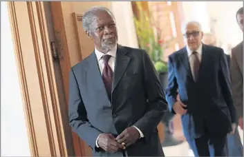  ?? Sean Gallup Getty Images ?? ADVOCATE FOR GLOBAL CAUSES As secretary-general, Kofi Annan helped build the United Nations into a global organizati­on aggressive­ly engaged in peacekeepi­ng and fighting poverty. In 2001, he and the U.N. were awarded the Nobel Peace Prize.