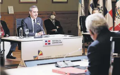  ??  ?? Durante su intervenci­ón en la Cumbre Iberoameri­cana celebrada en Andorra, el presidente Luis Abinader dijo que
trabajará para fortalecer una alianza regional por el desarrollo que facilite la recuperaci­ón post-pandemia.