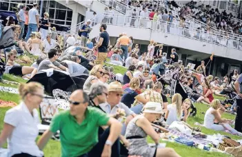  ?? RP-FOTO: ENDERMANN ?? Bis zu 10.000 Besucher werden das Rennbahnge­lände bevölkern. Pferde werden auch da sein.